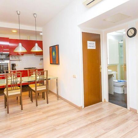 Apartment Eixample Dret Independencia Valenci By Interhome Barcellona Esterno foto