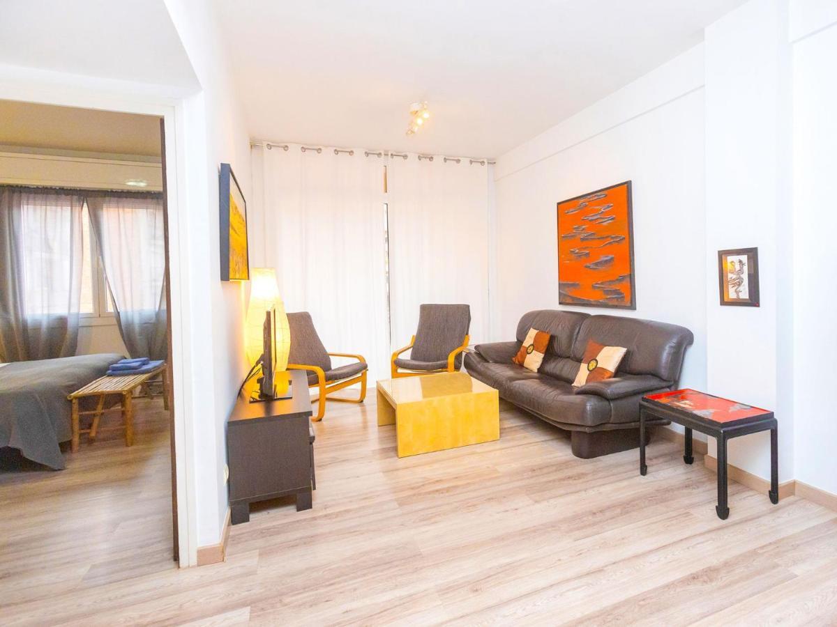 Apartment Eixample Dret Independencia Valenci By Interhome Barcellona Esterno foto